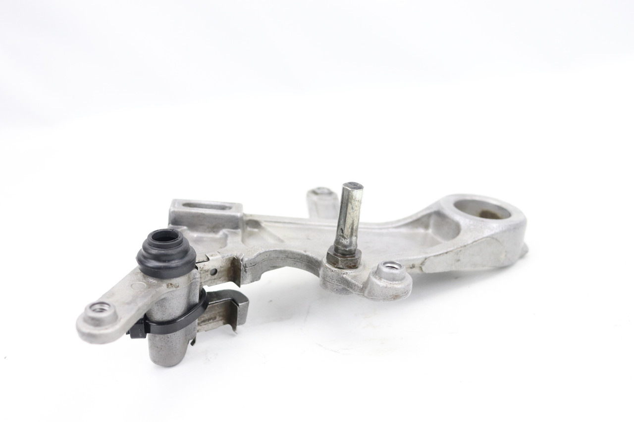 CRF250X 04-05 CRF450R 02-04 Rear Brake Caliper Bracket Honda 43190-KZ4-J41 #332