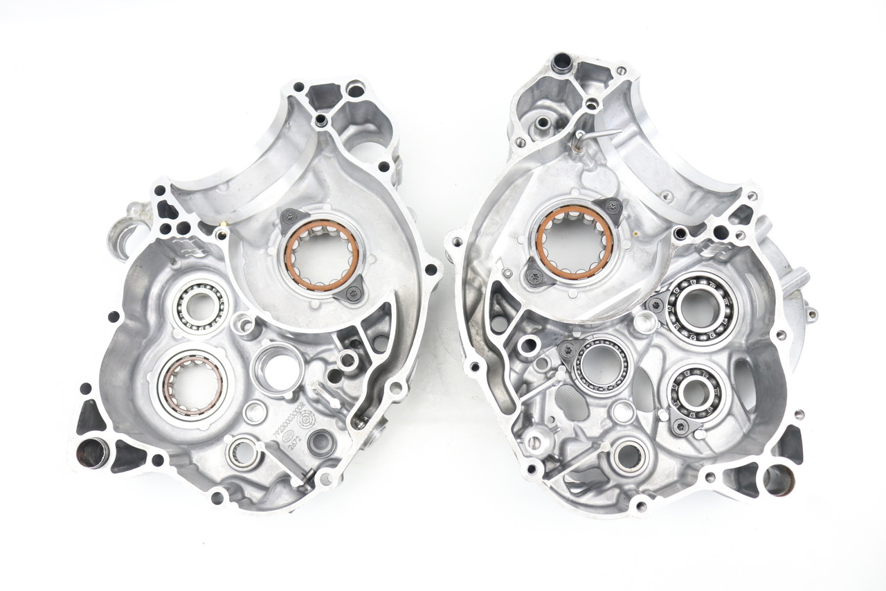250-350 FC FX 2016-2017 Crankcase Set Engine Cases Husqvarna 79230000144 #337