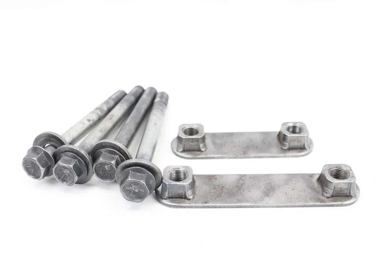 LT-Z400 2004–2014 Swingarm Axle Housing Bracket Set Suzuki #340