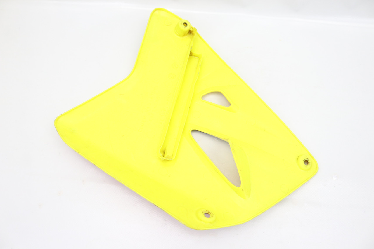 RM85 2002–2023 RM85L 2003–2022 Left Hand Tank Shroud Tank Plastic Suzuki 17762-37F10-YU1 #339