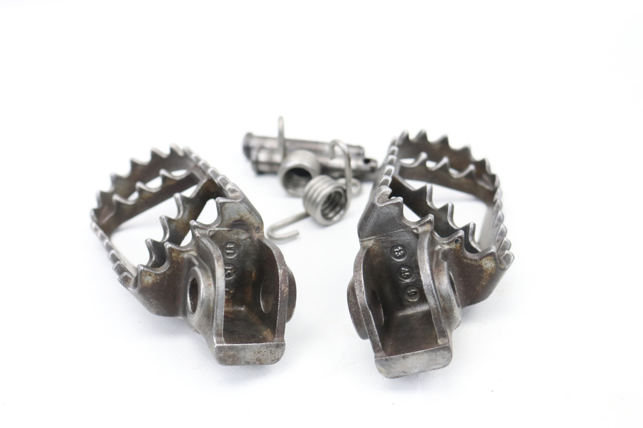 125-530 SX SX-F EXC 2009-2016 Footrests LH+RH Footpegs KTM 78003040033 #342