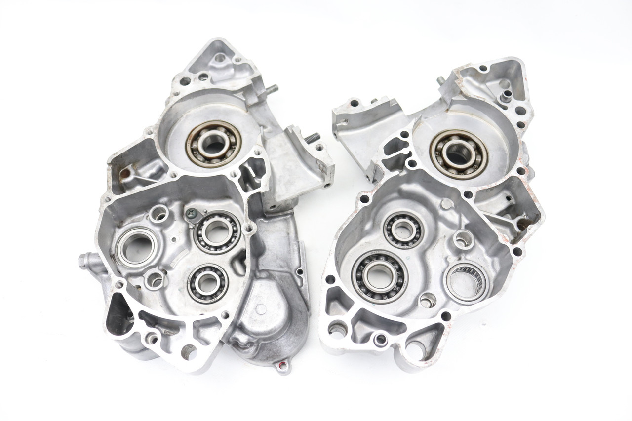 RM85 02-23 RM85L 03-22 Crankcase Set Engine Suzuki 11300-03822 #339