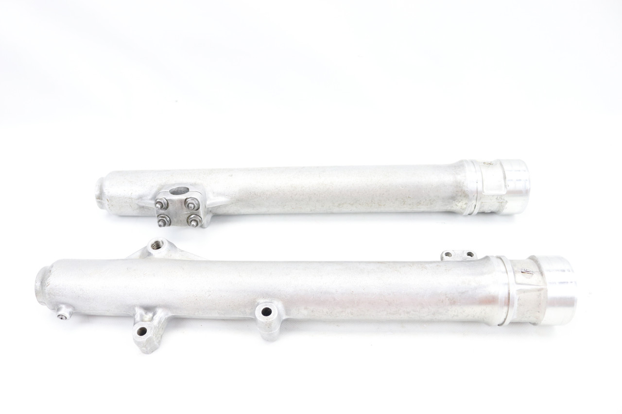XR250R 1990-1995 Front Fork Lower Cases Pair Honda 51520-KZ1-671 #139