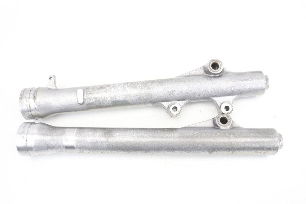 DR200SE 1996-2015 Front Fork Lower Cases Pair Suzuki 51141-01A01 #200