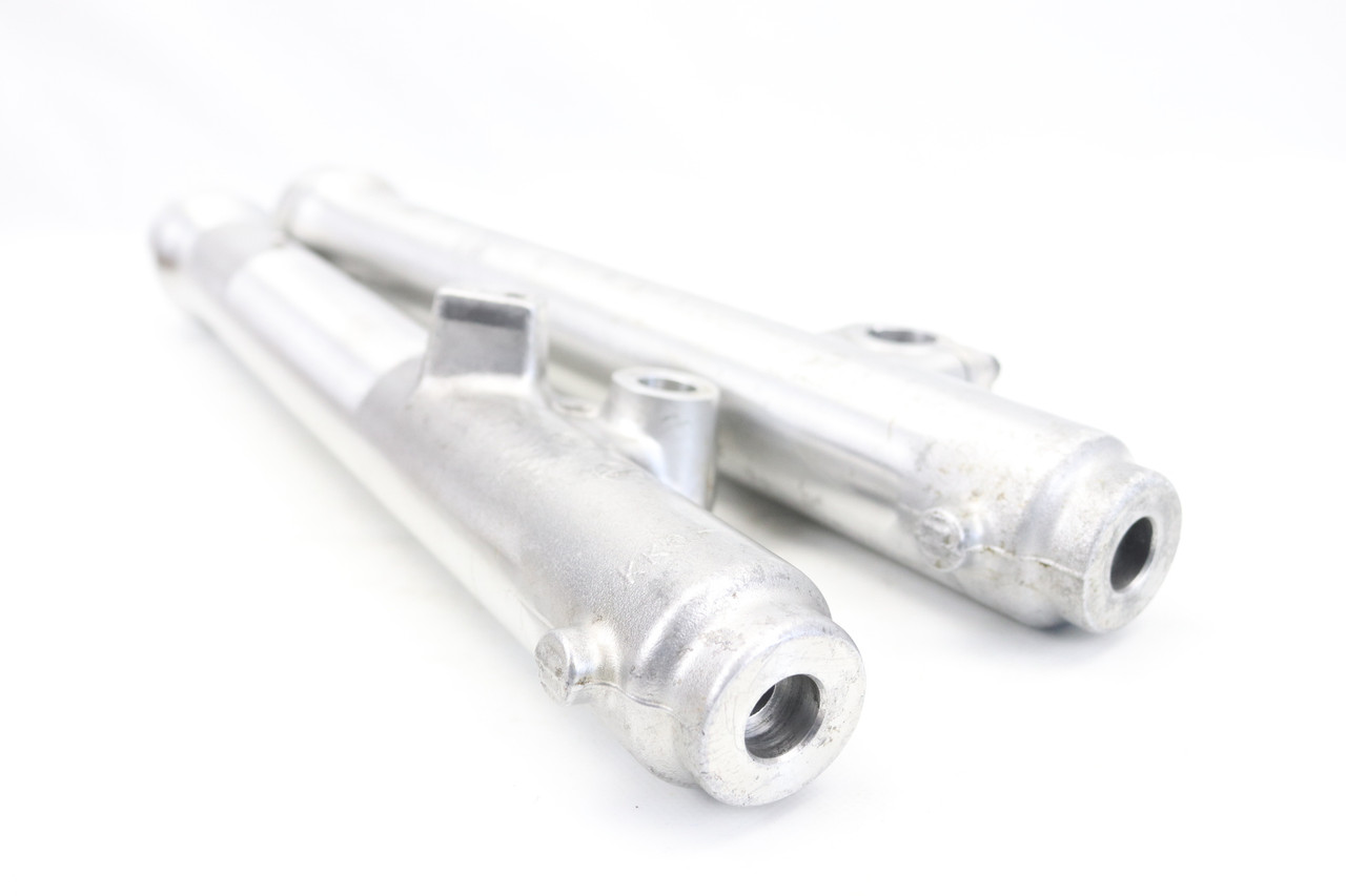 XR200R 1984-2002 Front Fork Lower Cases Pair Honda 51420-KK0-014 #167