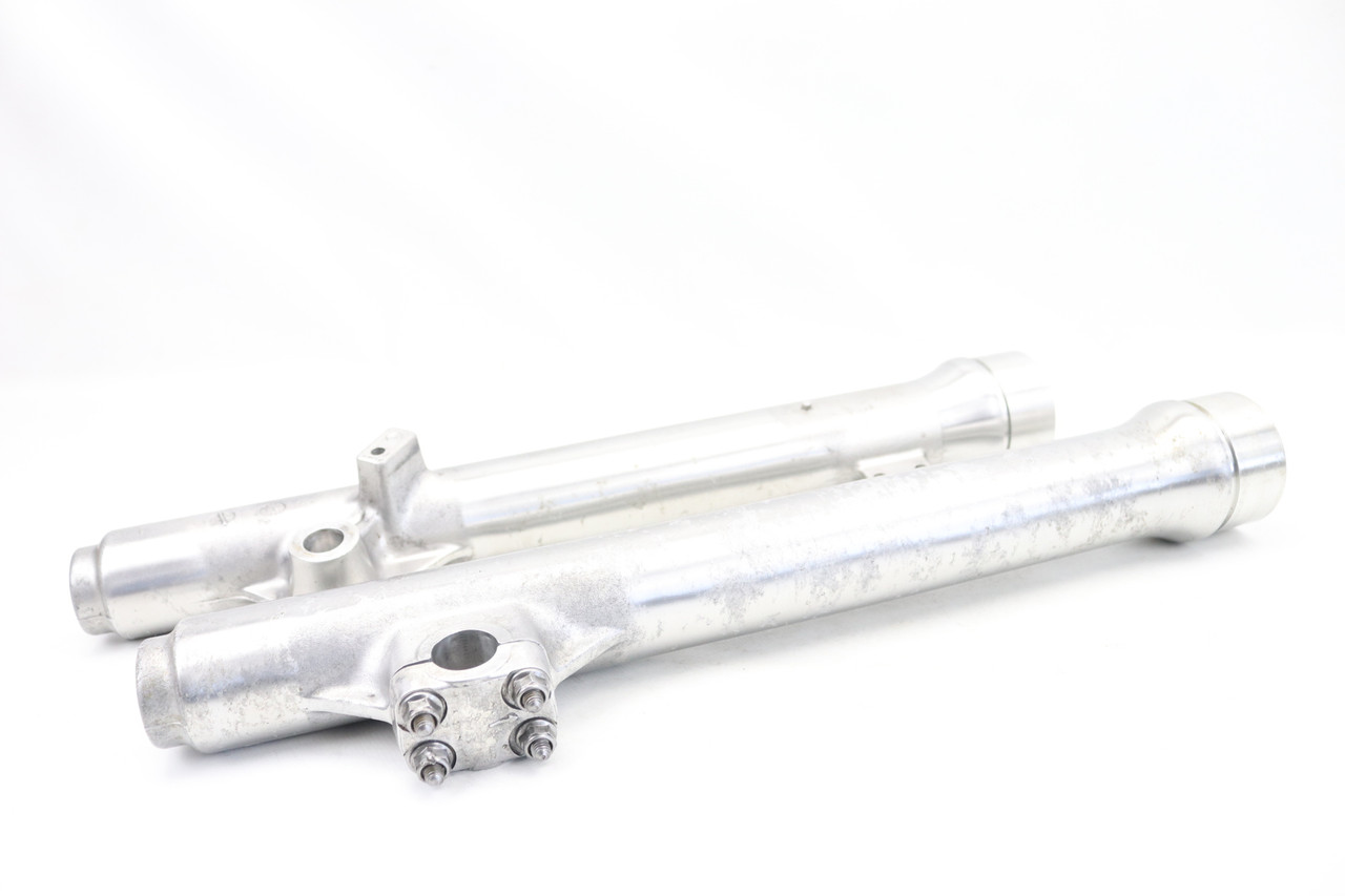 XR200R 1984-2002 Front Fork Lower Cases Pair Honda 51420-KK0-014 #167