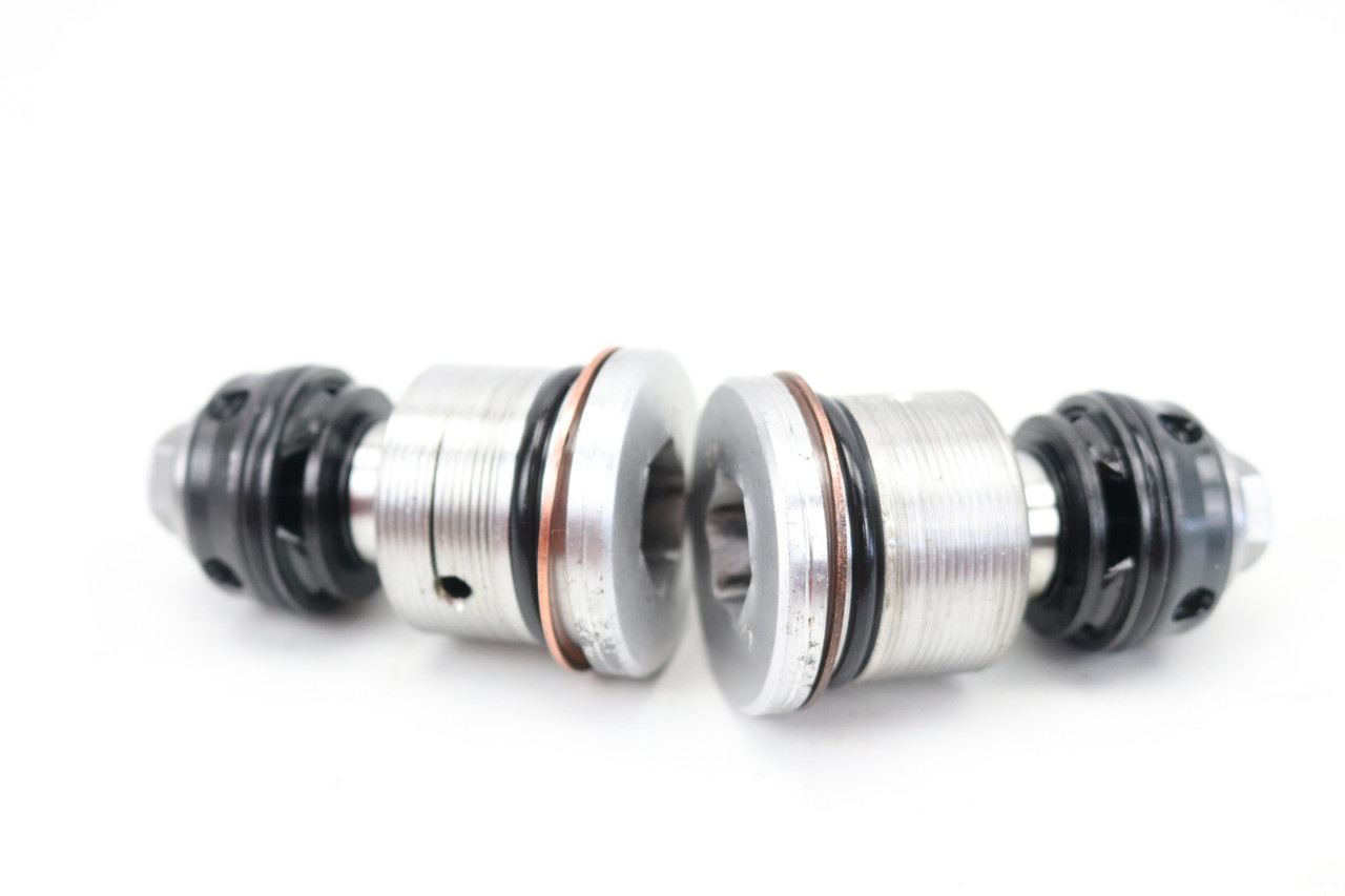 CR125R 1997-1999 Fork Lower Centre Bolts Honda 51441-KZ4-B11 #18