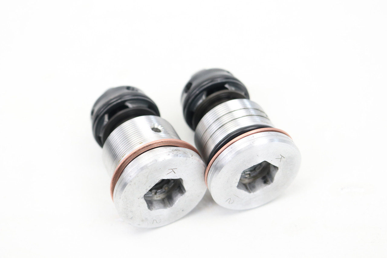 KX125 KX250 2001 Fork Lower Centre Bolts Kawasaki 49116-1193 #165