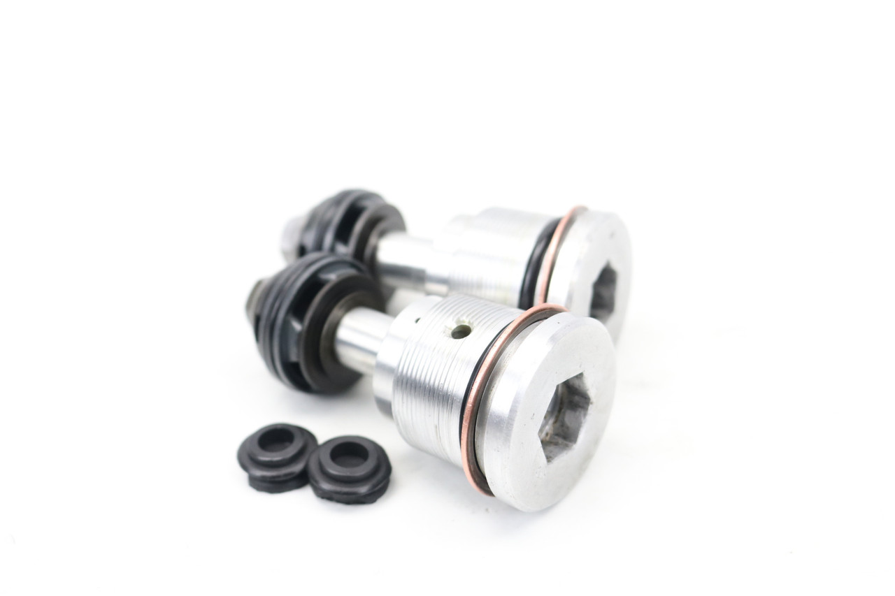 WR250F WR450F 2006 Fork Lower Centre Bolts Yamaha 5TJ-2316A-D0 #216