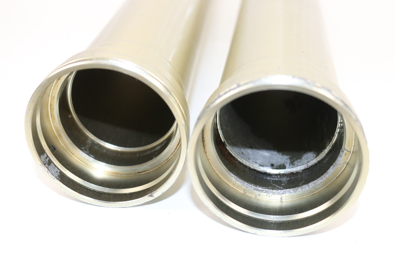 RM-Z450 2015-2017 Front Fork Outer Upper Tubes Pair Suzuki 51130-28H40 #51