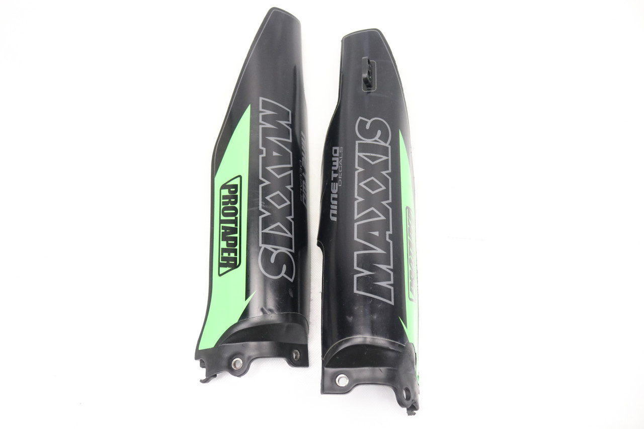 KX125 04-08 KX250 04-06 Fork Tube Guards LH+RH Protectors Aftermarket #345