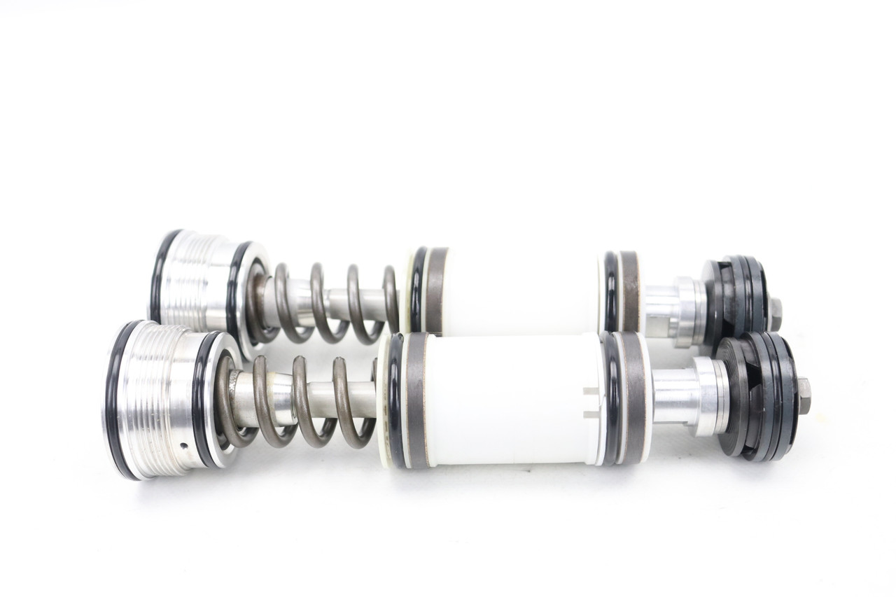 YZ450F 2006 YZ250 06-07 Fork Top Cap Adjusters Pair Yamaha 1C3-2316A-N0 #344