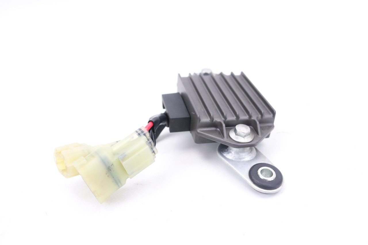 YZ250F 14-18 YZ450F 14-19 Voltage Regulator Yamaha 1SL-81960-00 #347