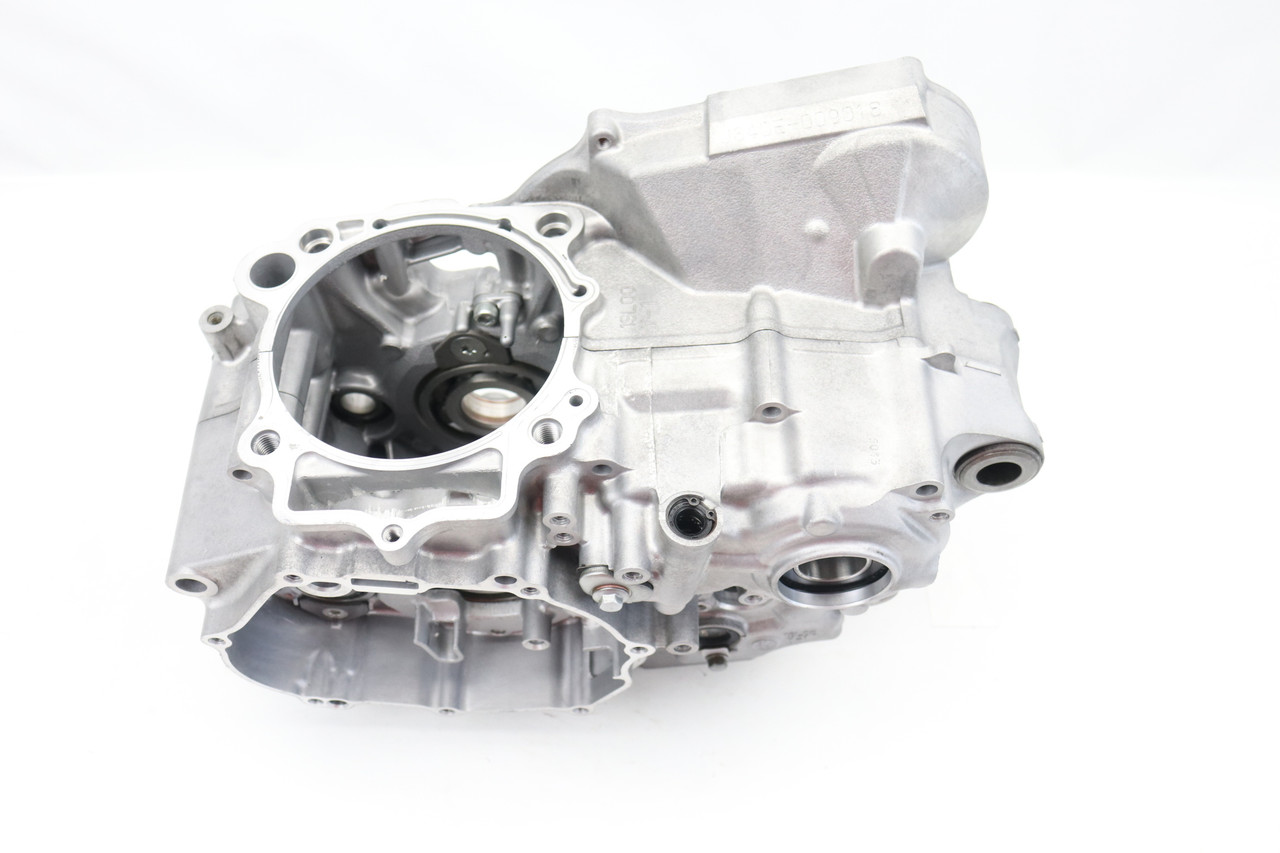 YZ450F 14-17 WR450F 16-18 Crankcase Set Engine Yamaha 1SL-15100-09 #347