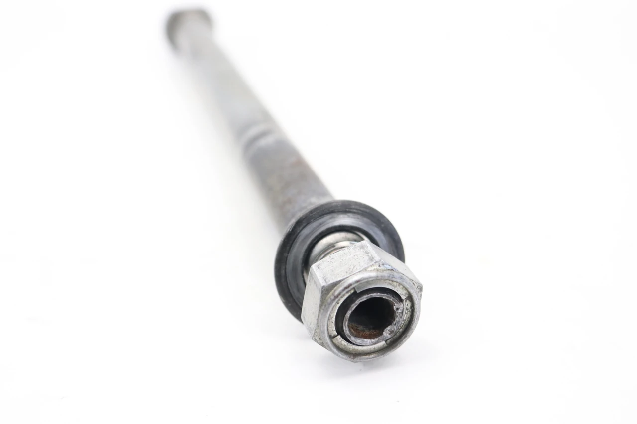 RM-Z250 07-22 RM-Z450 05-22 Swingarm Pivot Bolt Shaft Suzuki 61211-35G00 #346