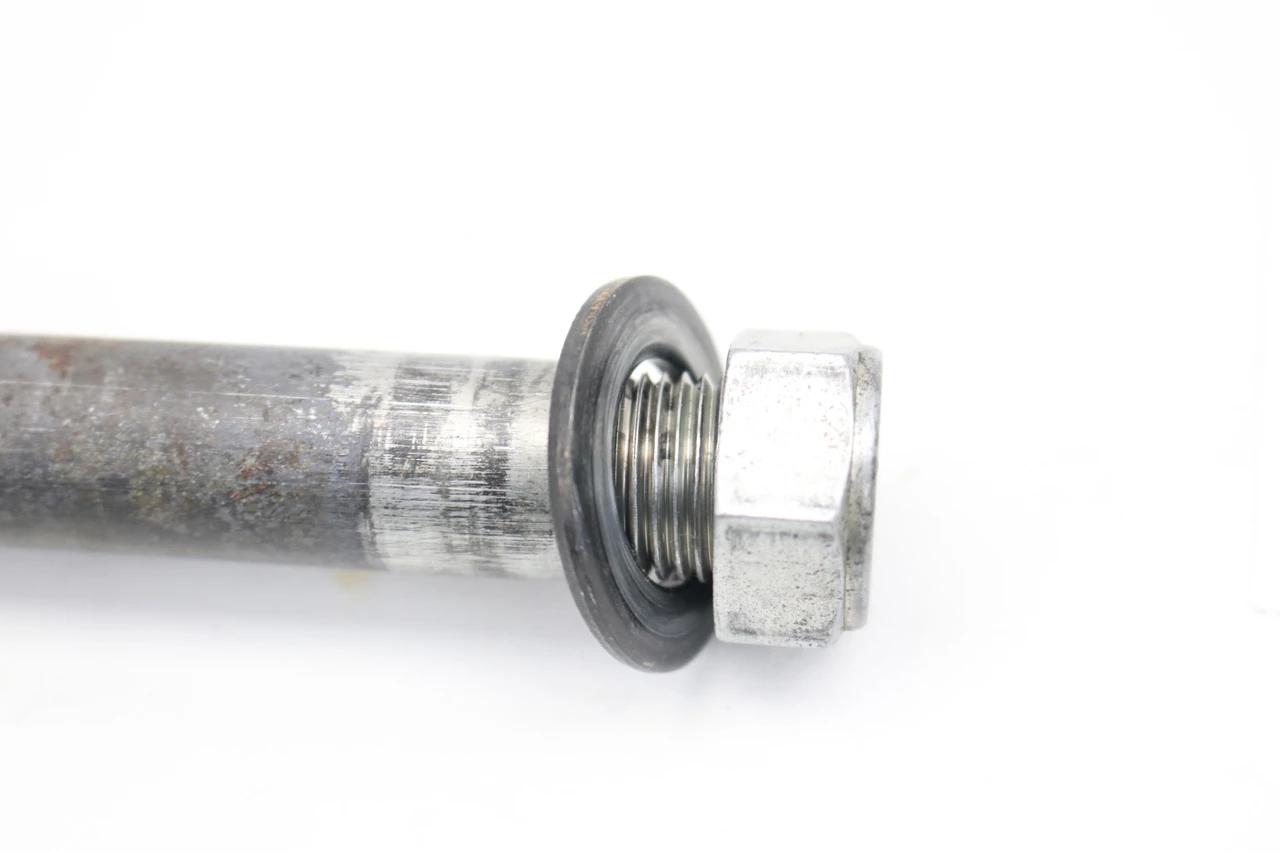 RM-Z250 07-22 RM-Z450 05-22 Swingarm Pivot Bolt Shaft Suzuki 61211-35G00 #346