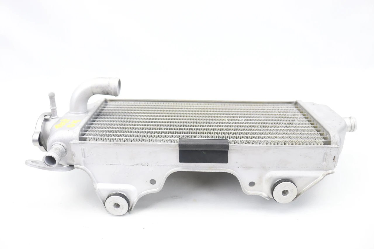 YZ250F 14-18 YZ450F 14-17 Right Radiator Cooling Assy Yamaha 1SL-12461-00 #347