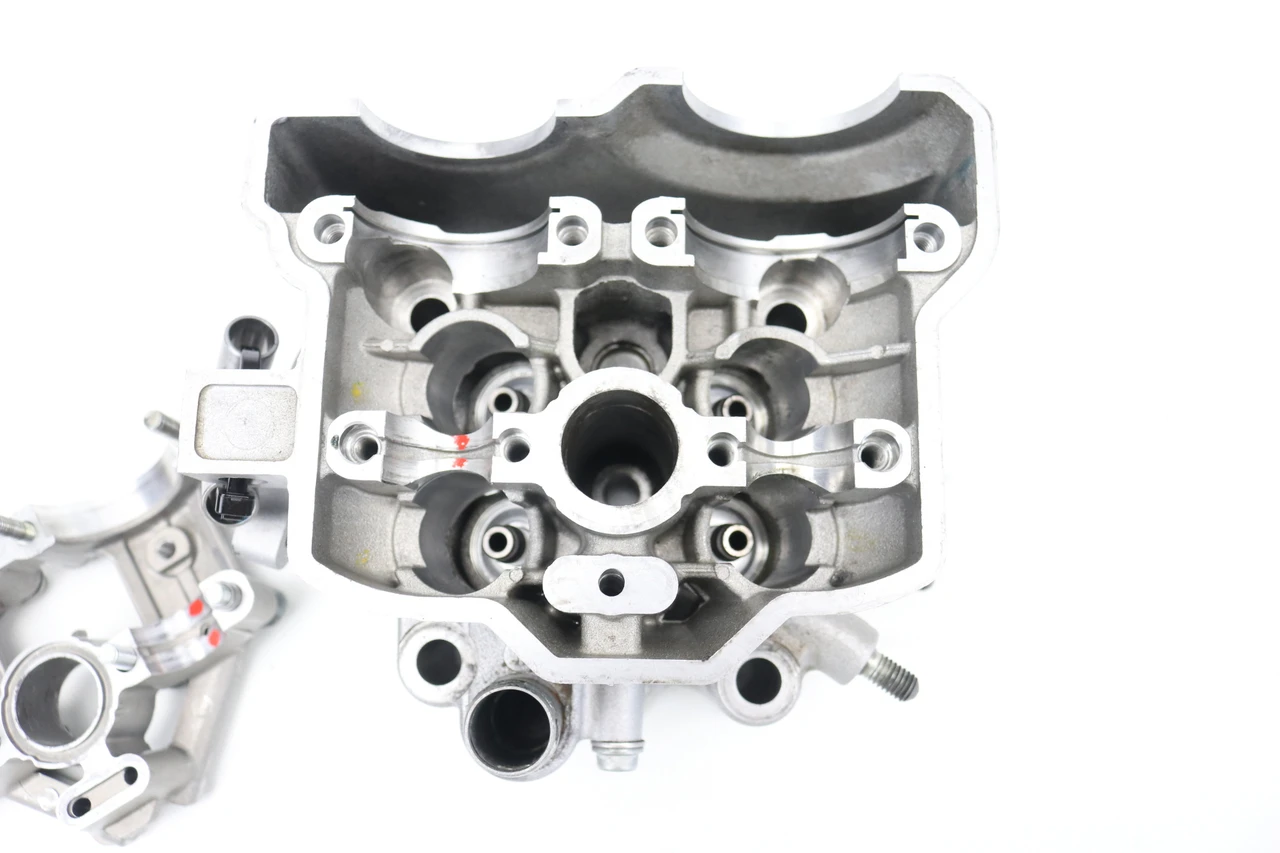 RM-Z250 2010-2018 Cylinder Head Suzuki 11100-49H10 #346