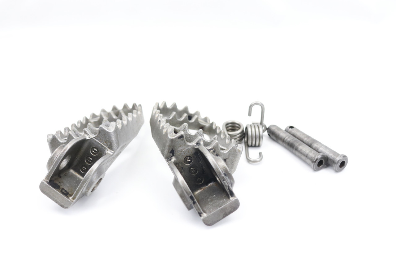 125-530 XC EXC-F EXC 2009-2016 Footrests LH+RH Footpegs KTM 78003040033 #350