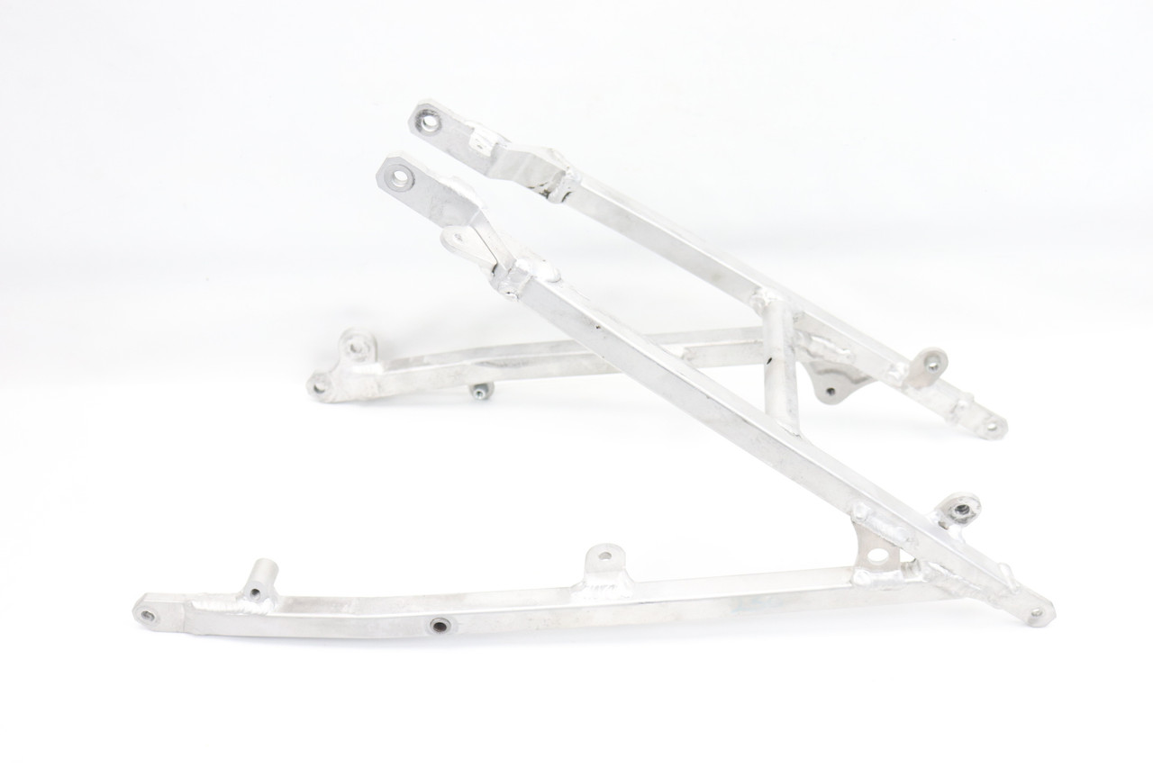 RM-Z250 2007-2009 Subframe Rear Frame Sub Comp Suzuki 41200-10H00 #349