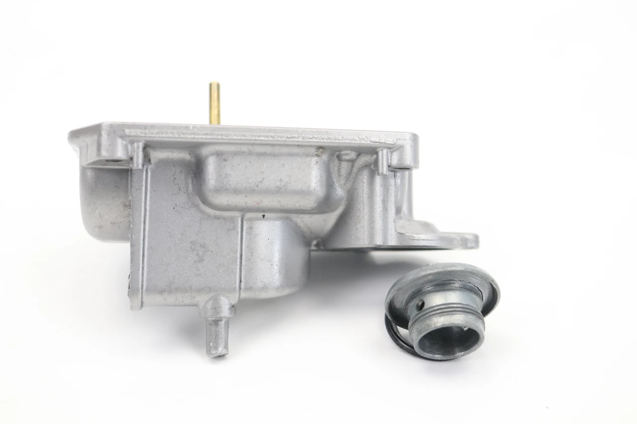 RM-Z250 2007-2009 Carb Bowl Carburetor Float Chamber Suzuki 13250-10H00 #349