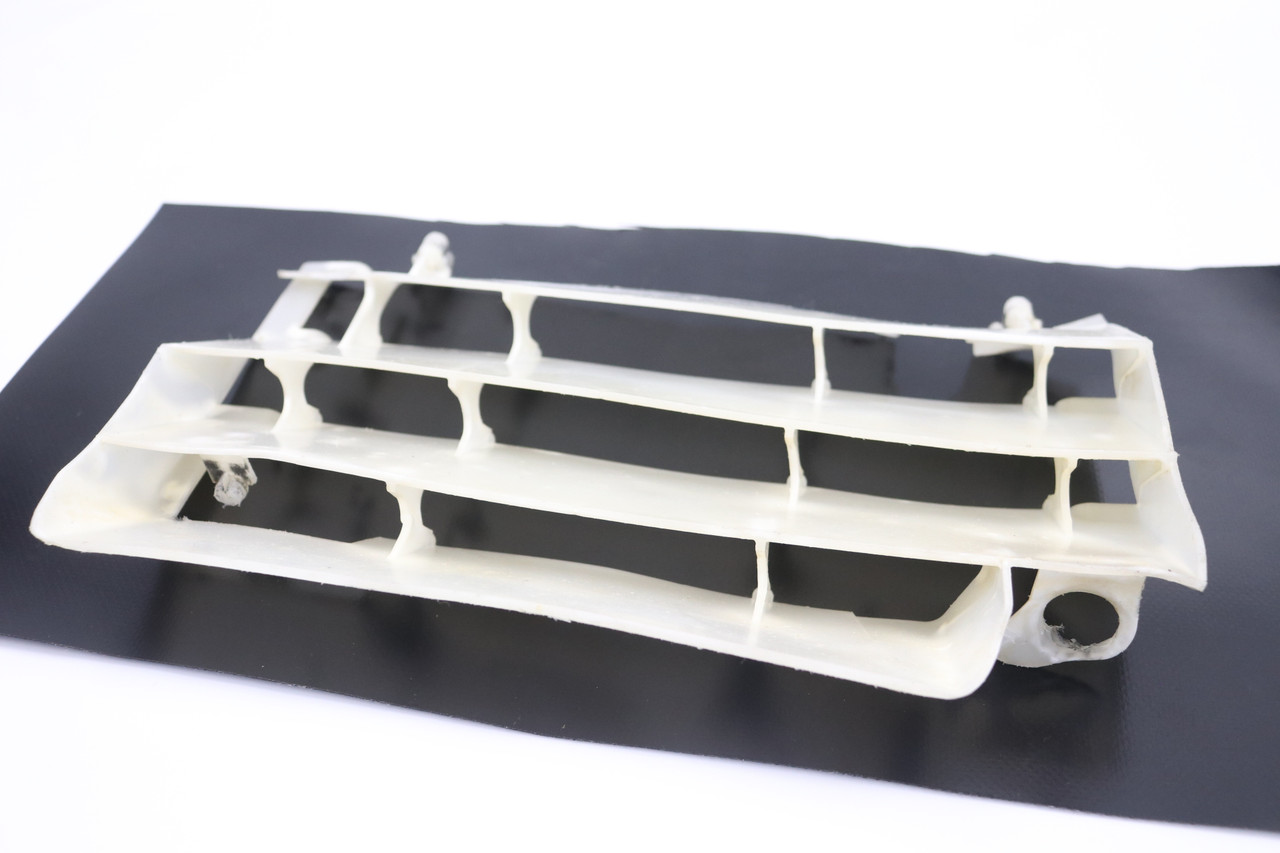 RM-Z250 2007-2009 Right Radiator Louvre Fin Panel Suzuki 17831-10H00 #349