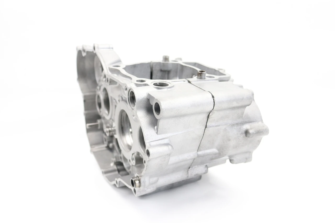 YZ250F WR250F 2001 Crankcase Set Engine Yamaha 5NL-15100-00-YX #68