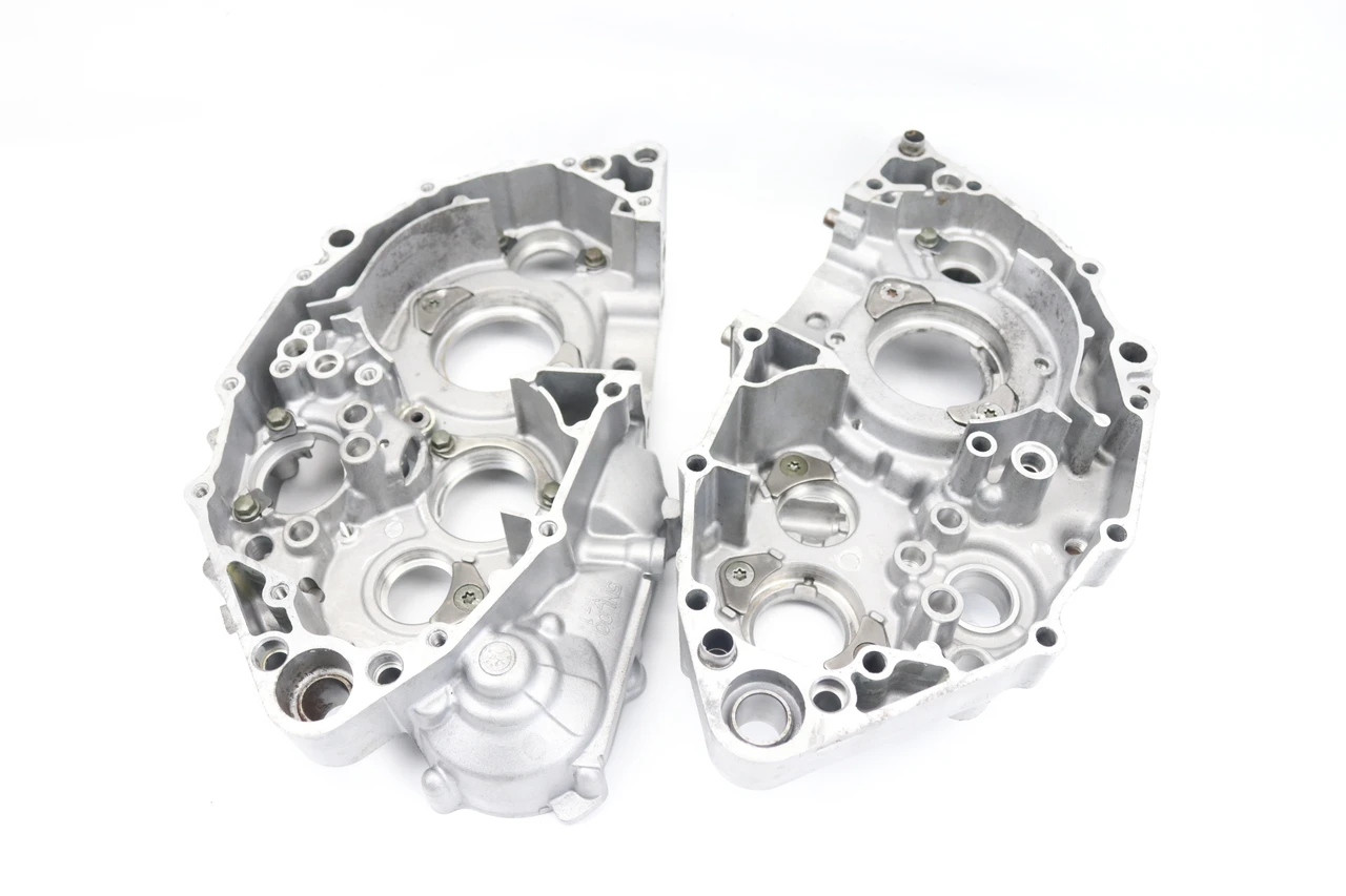 YZ250F WR250F 2001 Crankcase Set Engine Yamaha 5NL-15100-00-YX #68