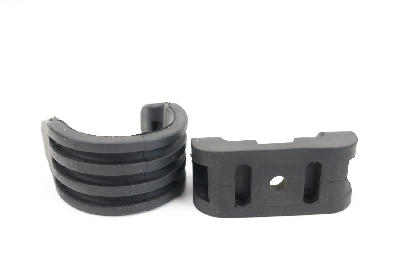 YZ250F 01-05 WR250F 01-06 Fuel Tank Rubber Cushions Yamaha #68