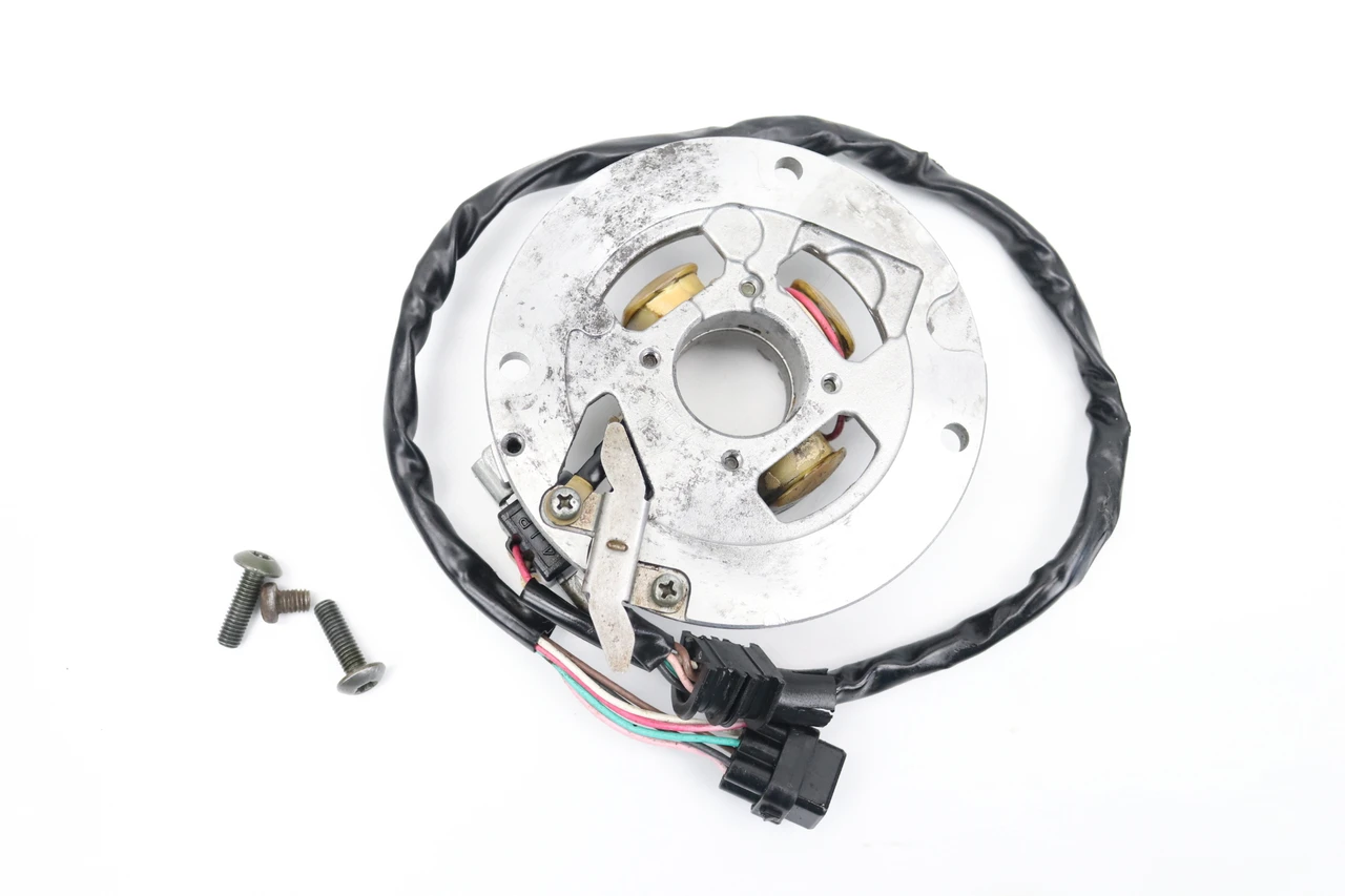 YZ250F 01 YZ400F 98-99 Stator Generator Assy Yamaha 5BE-85560-19 #68