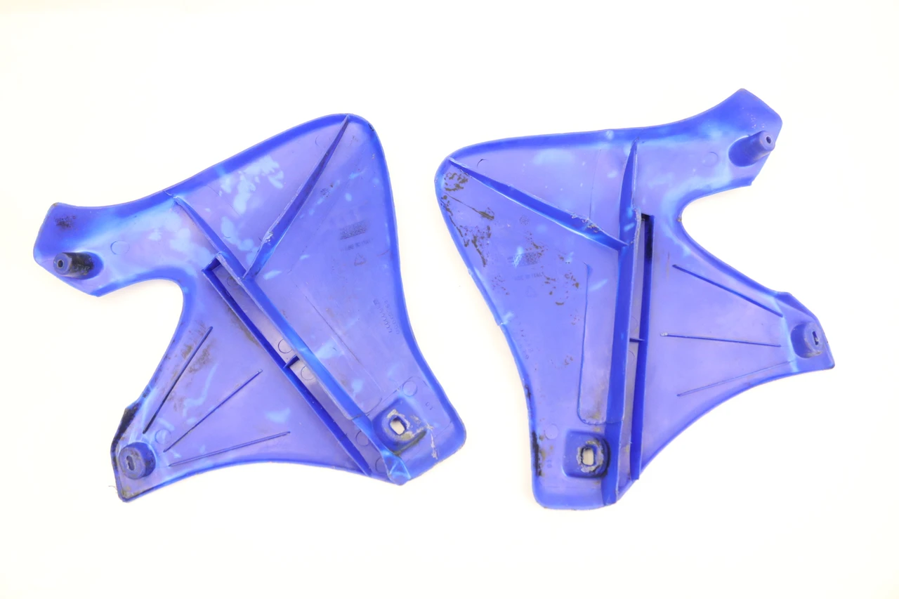 YZ250F 01-02 WR250F 01-02 Tank Shrouds Tank Plastics Pair Yamaha 5NL-21731-00 #68