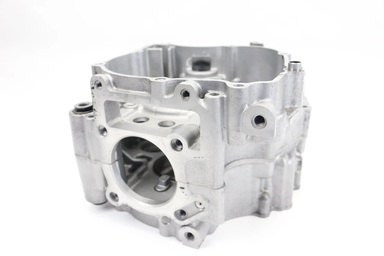 TTR110E 2008-2024 Crankcase Set Engine Yamaha 3S0-E5150-01 #348