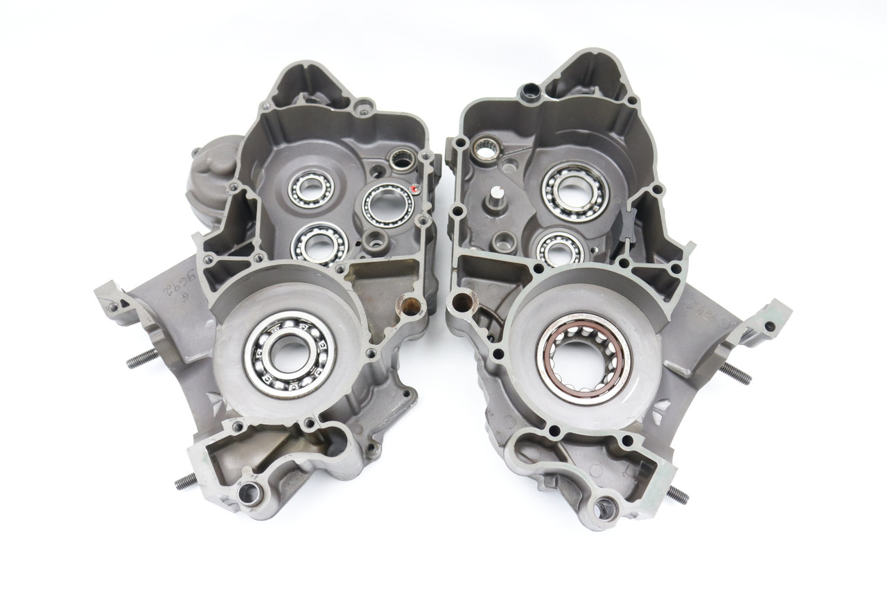 125-200 SX XC EXC 2007-2012 Crankcase Set Engine KTM 51530000044 #351