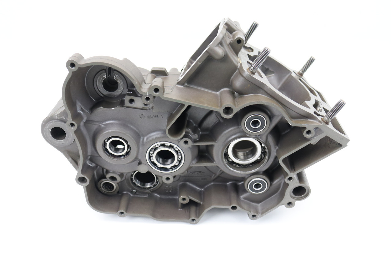 125-200 SX XC EXC 2007-2012 Crankcase Set Engine KTM 51530000044 #351