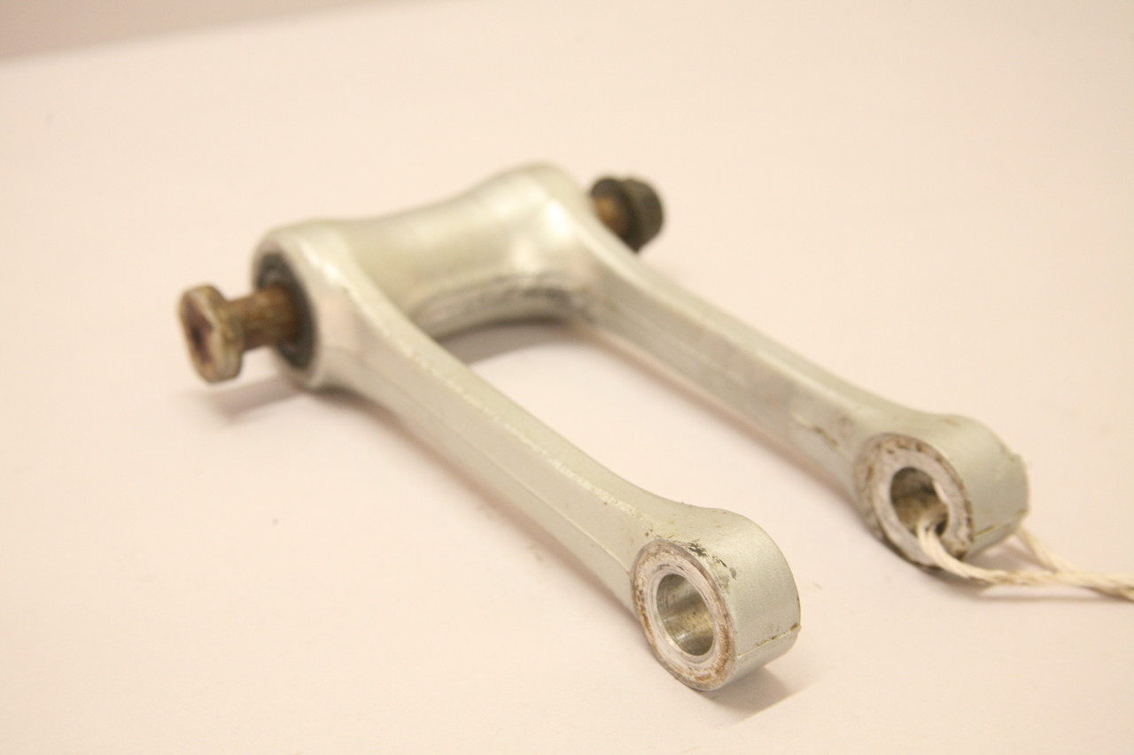 YZ250F 06 YZ450F 06-07 WR250F WR450F 07-13 Linkage Connecting Arm Wish Bone Cushion Yamaha #15