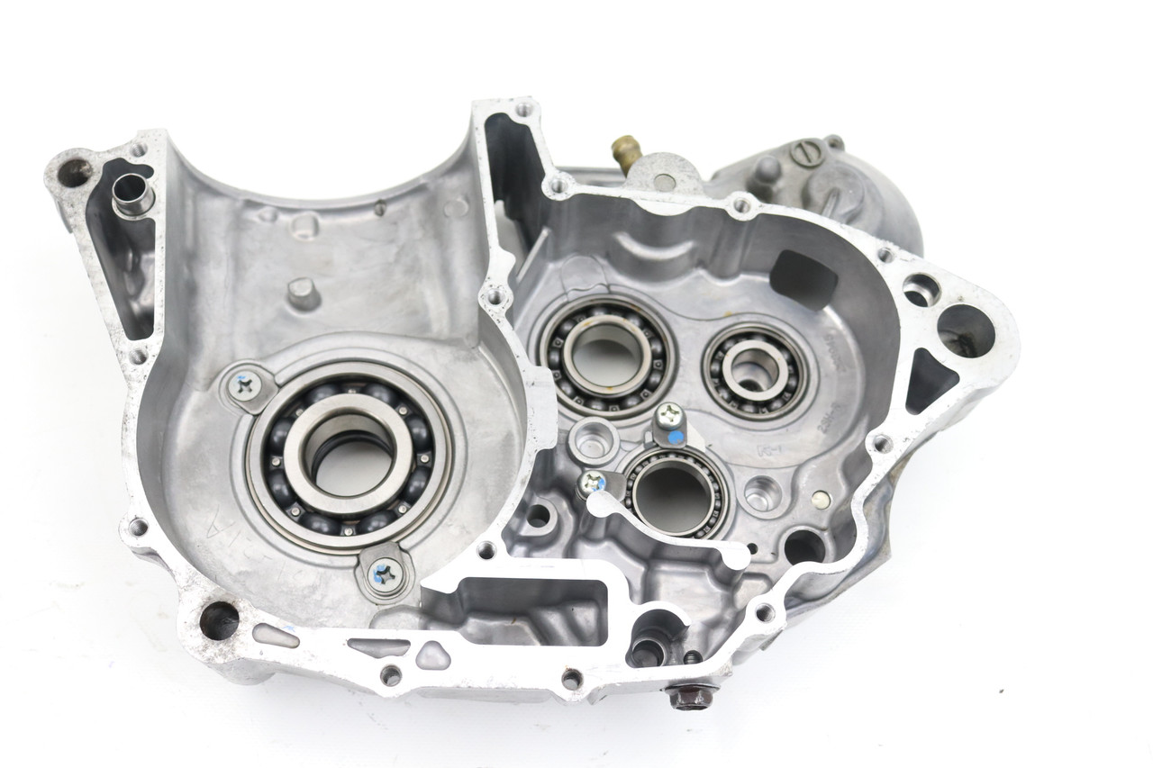 RM-Z450 2008-2012 Crankcase Set Engine Cases Suzuki 11301-28863 #72