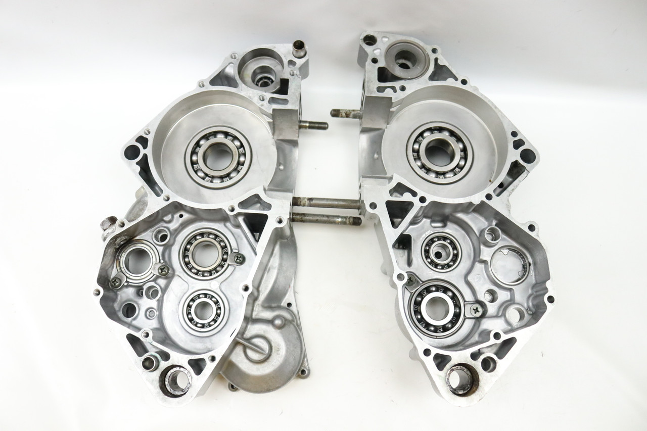 RM250 1996-2000 Crankcase Set Engine Cases Left & Right Suzuki #124