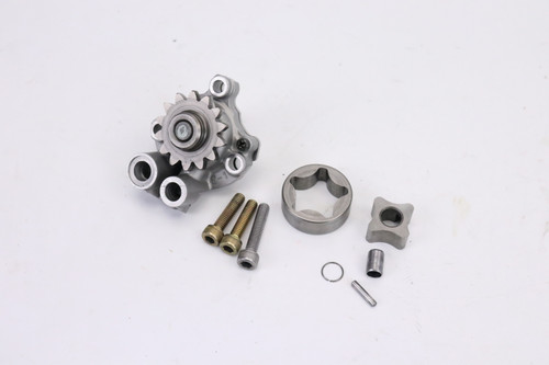 YZ250F 01-05 / WR250F 01-06 Oil Pump Assembly Yamaha 5SG-13300-01-00 #187