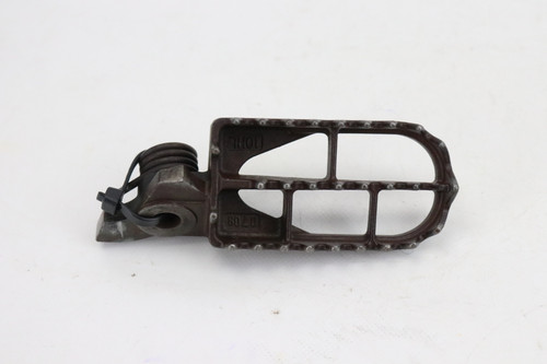 RM125 RM250 2004-2008 Left Foot Peg Step Suzuki 43561-37F00-019 #117
