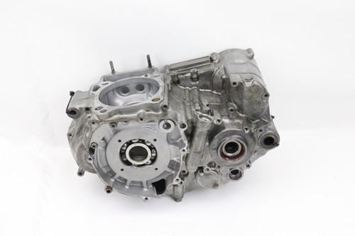 DR-Z400E 2000-2007 Crankcases Engine Cases Pair RH+LH Suzuki 11301-29853 #87