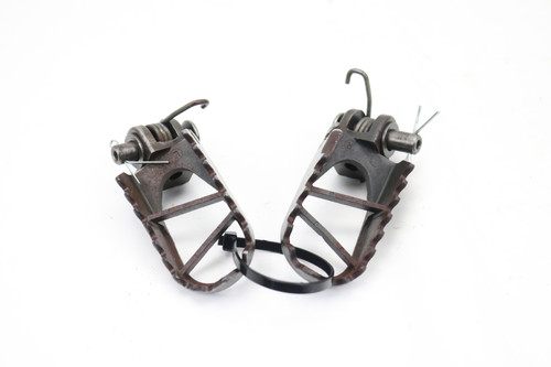 DRZ400 DRZ400E 00-03 Footrests LH+RH Footpegs & Pins Suzuki 43551-36E01-019 #44