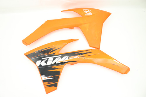 125-450 SX-F XC 2011 Tank Shrouds Tank Plastics Pair KTM 7720805400004A #267