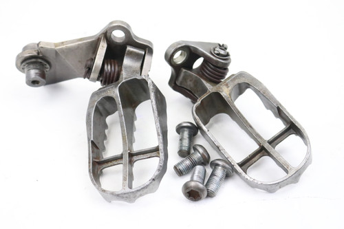 YZ250F 09-15 WR250F 08-14 Footrests LH+RH Footpegs & Mounts Yamaha 5XC-27411-M2 #268