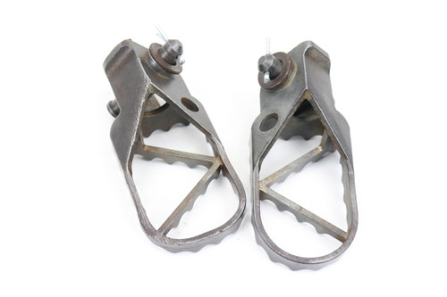 125-540 EXC SX 00-02 Footrests LH+RH Footpegs KTM 47103040000 #270