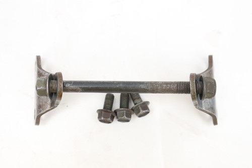 YZ250F 01–04 WR250F 01–06 Lower Motor Mount Brackets & Hardware Yamaha #179