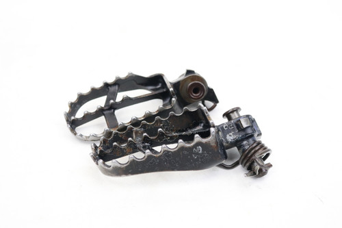YZF / YZ / WRF 00-25 Footrests LH+RH Footpegs & Pins Yamaha #179