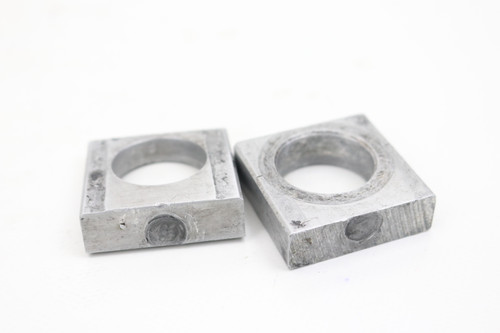 KX125 KX250 03-08 Chain Adjuster Blocks Kawasaki 33040-0075 #285