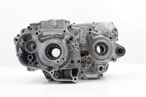 CRF450R 2002 Crankcase Set Engine Cases Honda 11100-MEB-305 #36
