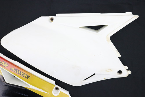RM-Z250 2007–2009 Side Panels Plastics Black Suzuki 47211-10H00-30H #289