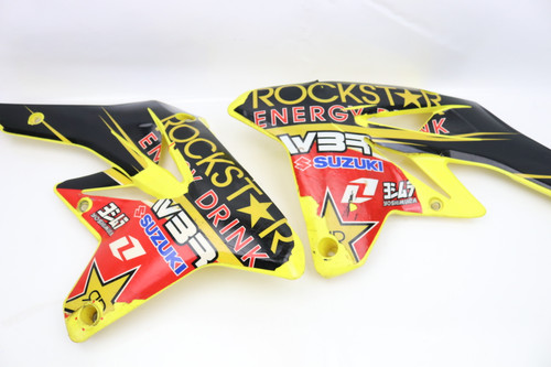 RM-Z250 2007–2009 Tank Shrouds Plastics Pair Suzuki 17761-10H00-YU1 #289